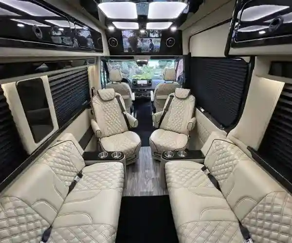mercedes-benz sprinter van interior